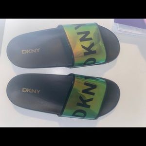 Dkny women slides unworn!